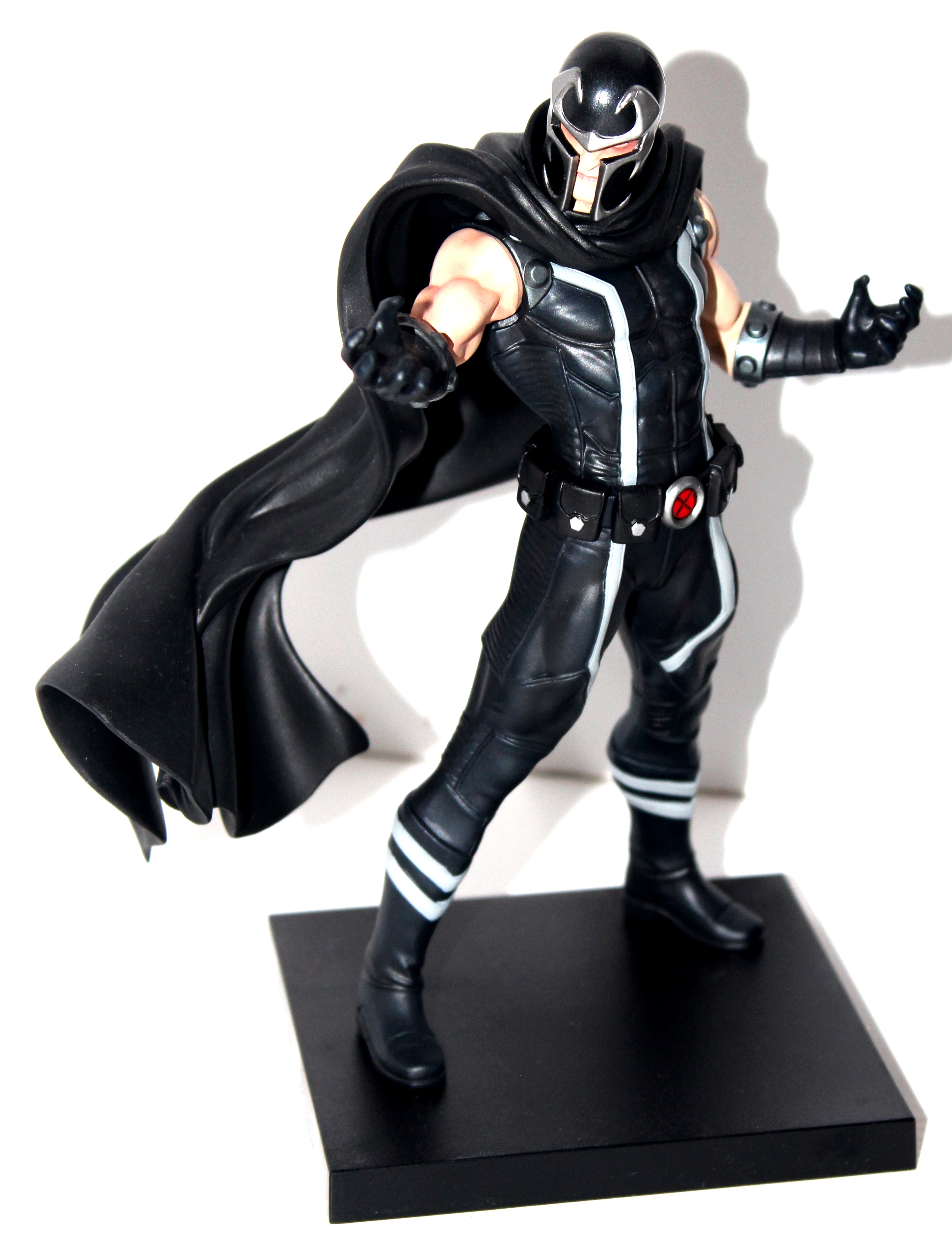 Kotobukiya Uncanny X-Men Magneto ArtFX Statue Figure NEW Collectibles Toys 